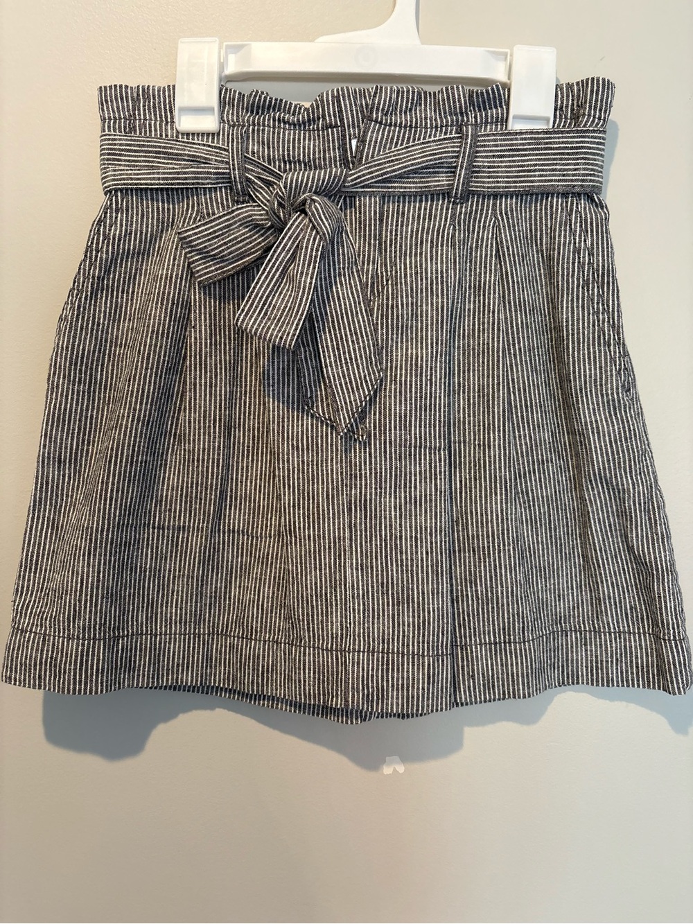 LOFT Black and White Striped Paperbag Tie-Waist Mini Skirt